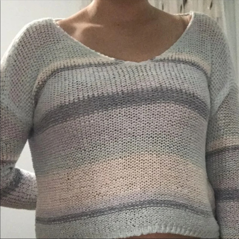 Abercrombie Kids Knot Sweater - Picture 1 of 3